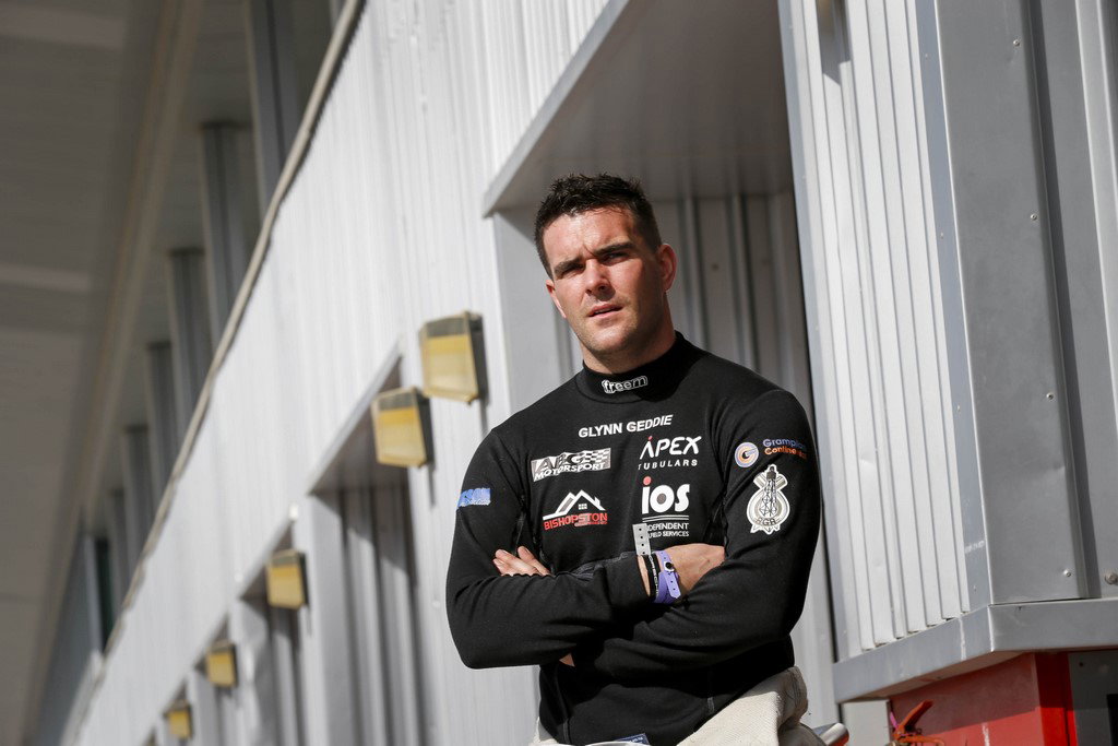 BTCC Rockingham: Ricky Collard to step in for father Rob at WSR
